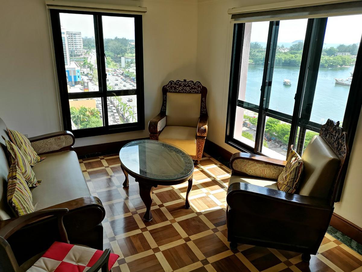 코타키나발루 Marina Court Luxury Penthouse 아파트 호텔 외부 사진