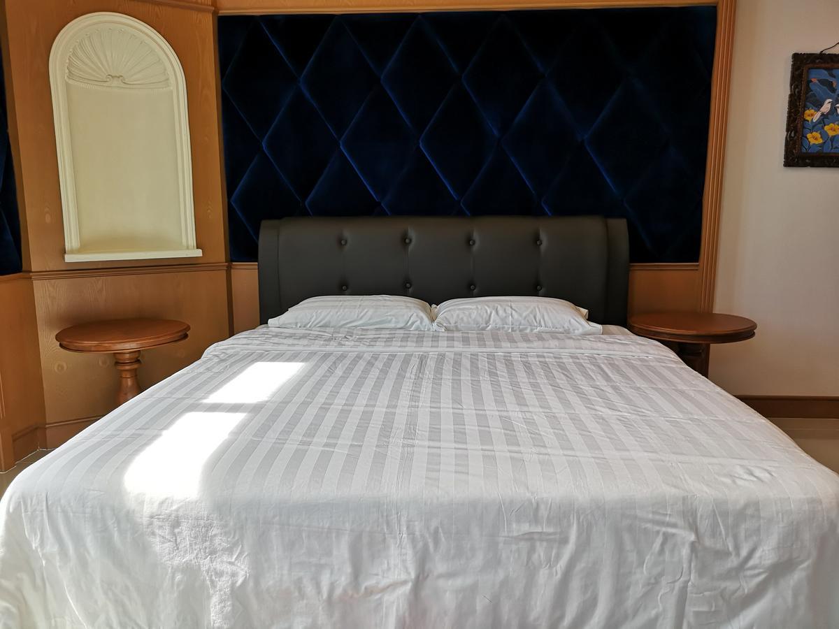 코타키나발루 Marina Court Luxury Penthouse 아파트 호텔 외부 사진