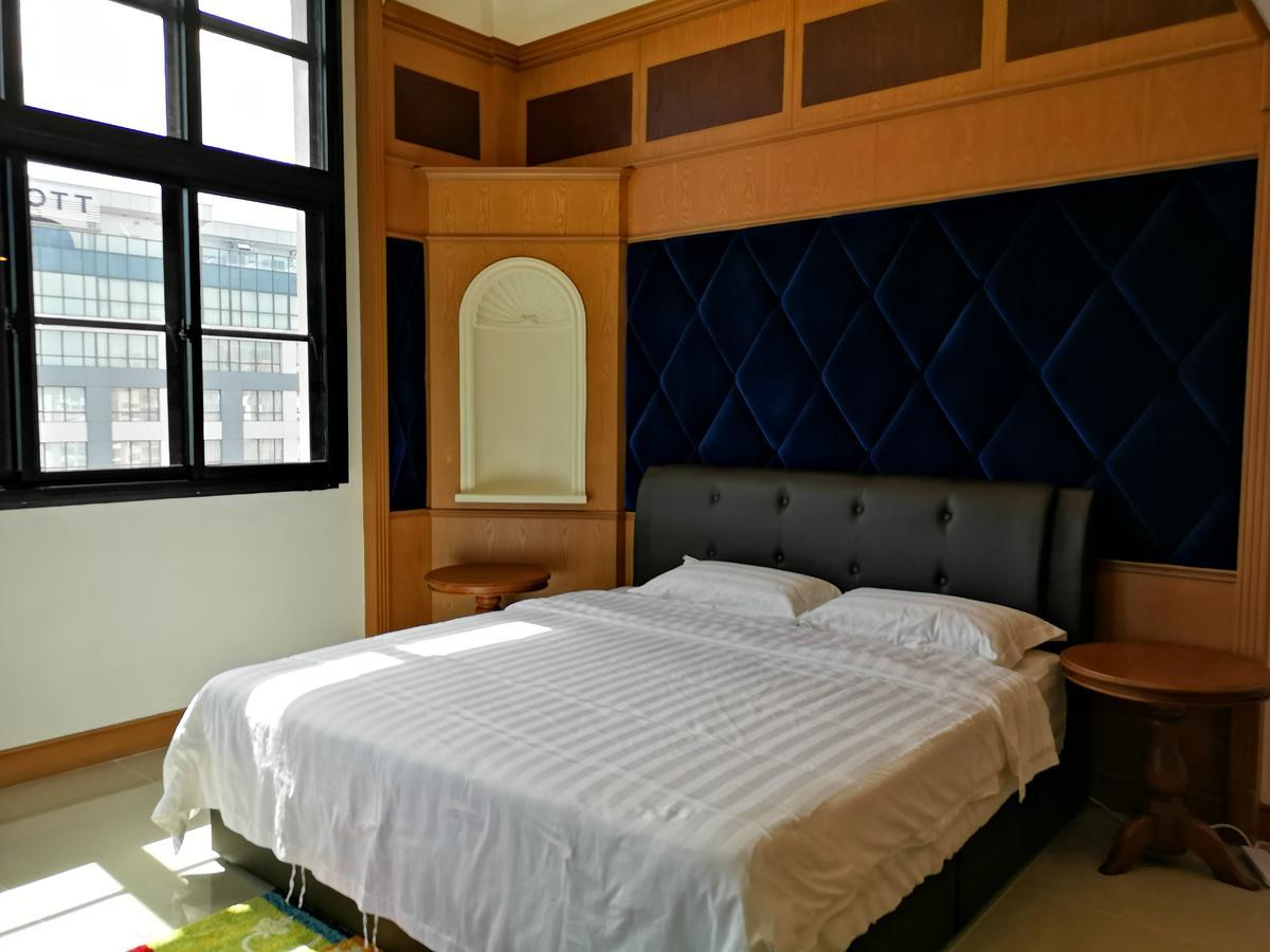 코타키나발루 Marina Court Luxury Penthouse 아파트 호텔 외부 사진