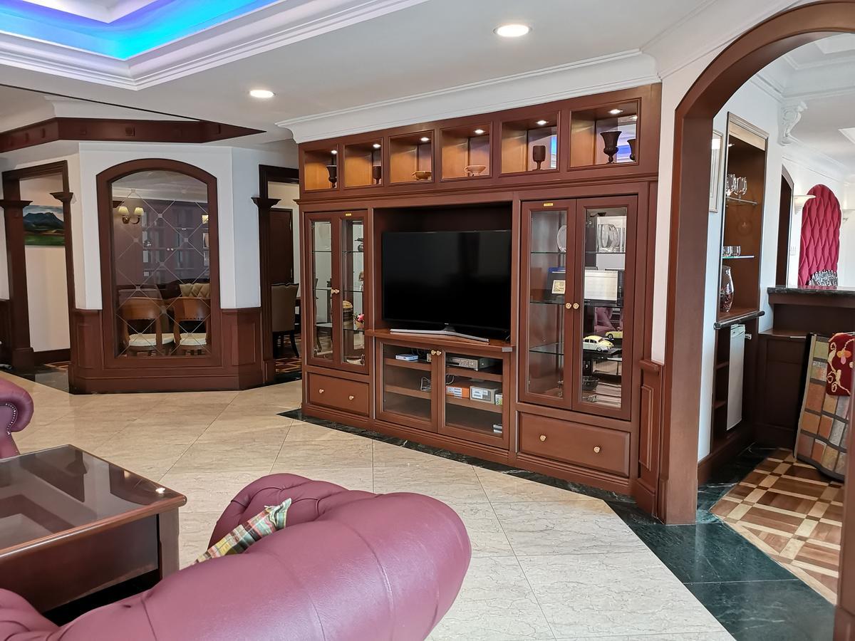 코타키나발루 Marina Court Luxury Penthouse 아파트 호텔 외부 사진